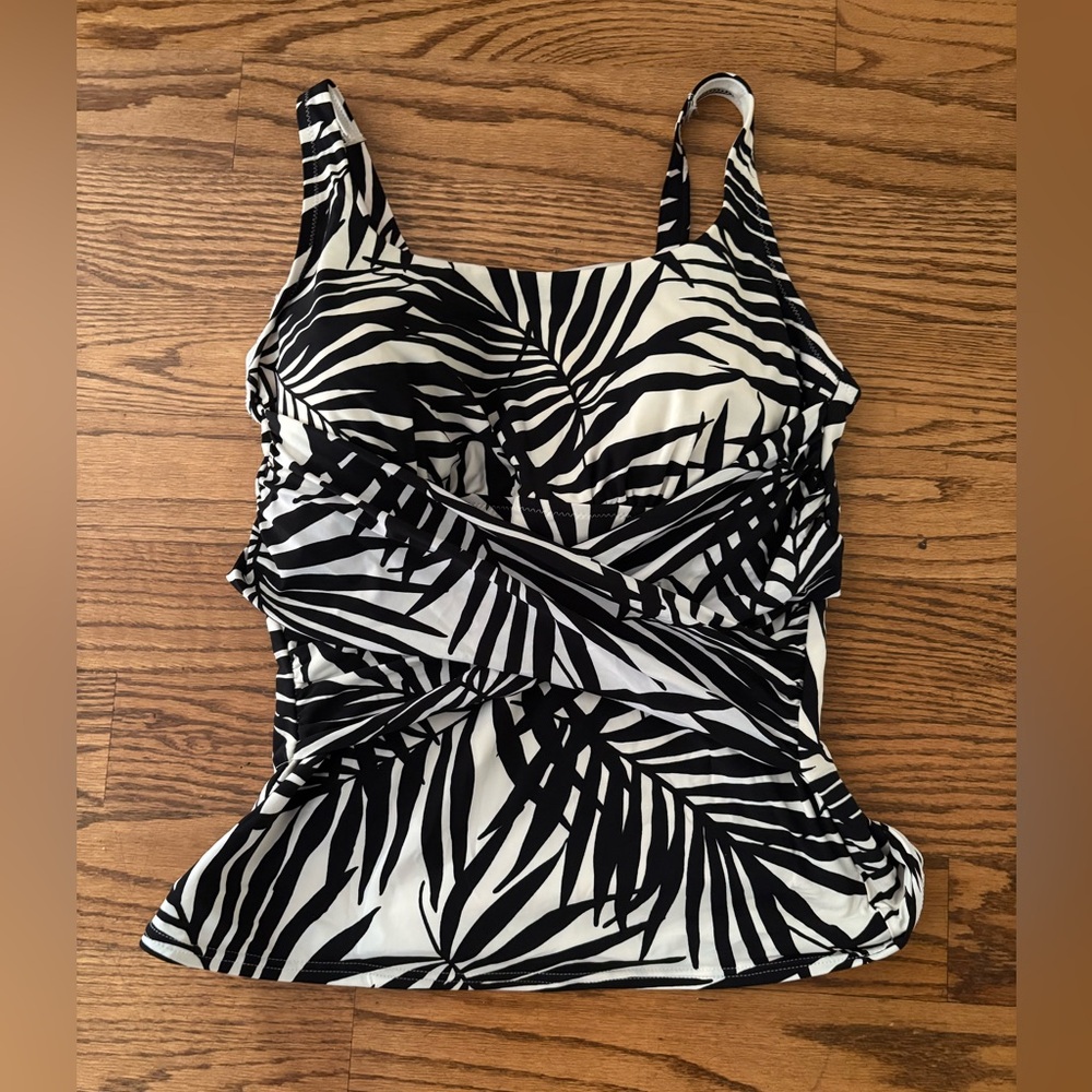 Lands' End Black and White Leaf Print Tankini swim Top size 10 ddd